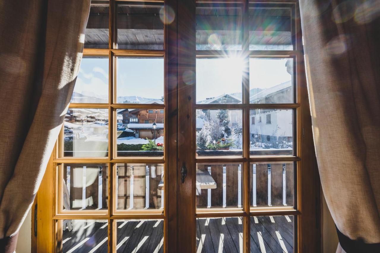 Hotel La Grange D'Arly Megève Buitenkant foto